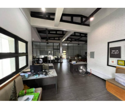 3-storey bldg Along Capistrano Street in Cagayan De Oro