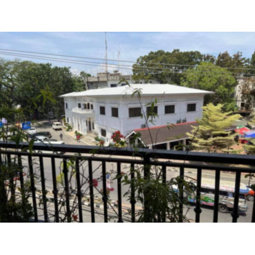 3-storey bldg Along ...